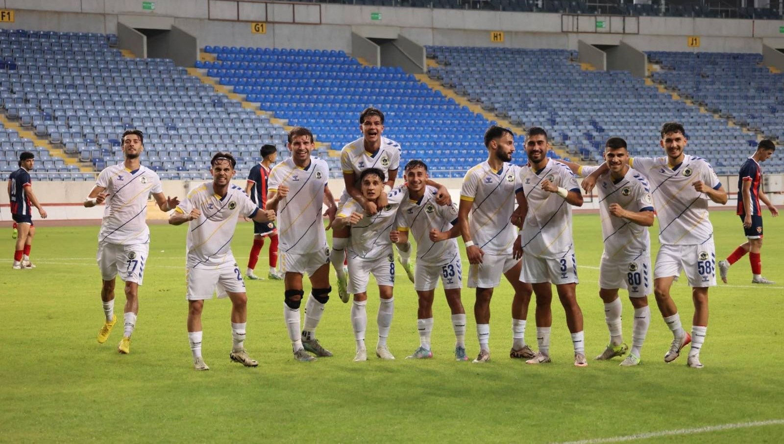 Menemen FK’nın konuğu Arnavutköy